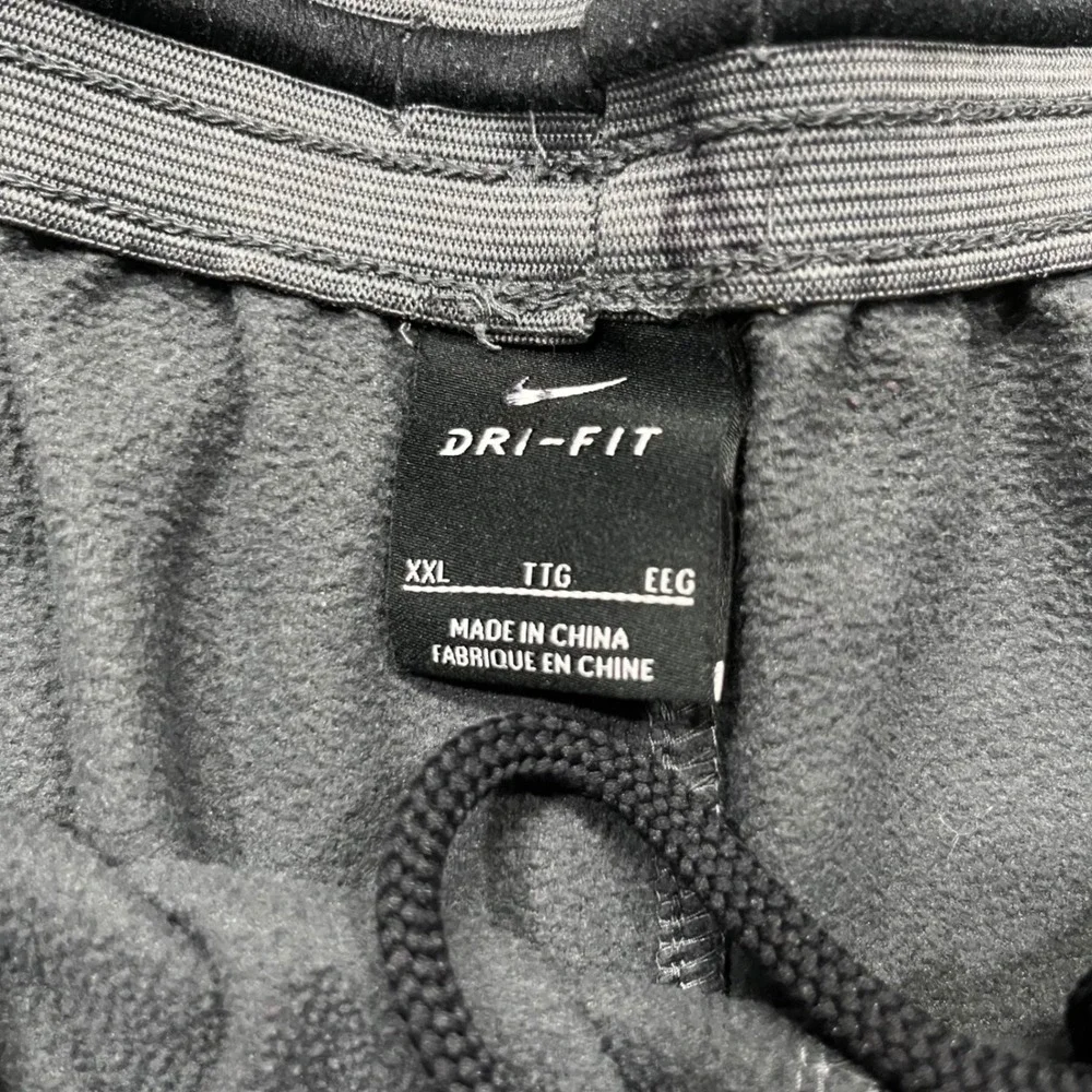 Nike Dri-FIT Mens XXL Grey Fleece Lined Jogger Sweatpants Zipper Pocket Swoosh